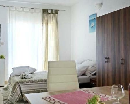 Apartmani Obala Poljica  객실 사진
